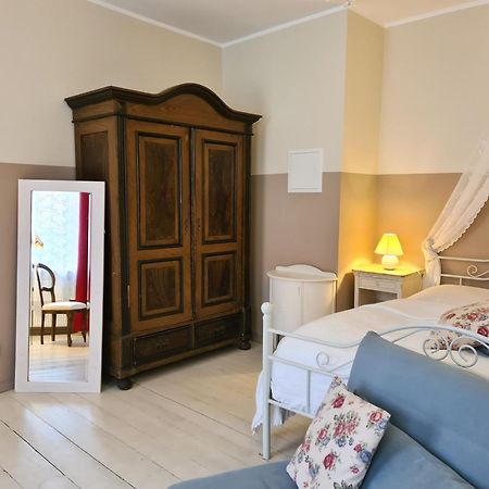 Alte Lebkuchenfabrik Bed and Breakfast Kremmen Δωμάτιο φωτογραφία